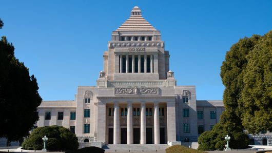 Yen under pressure as Japan snap election expected Yen under pressure as Japan snap election expected