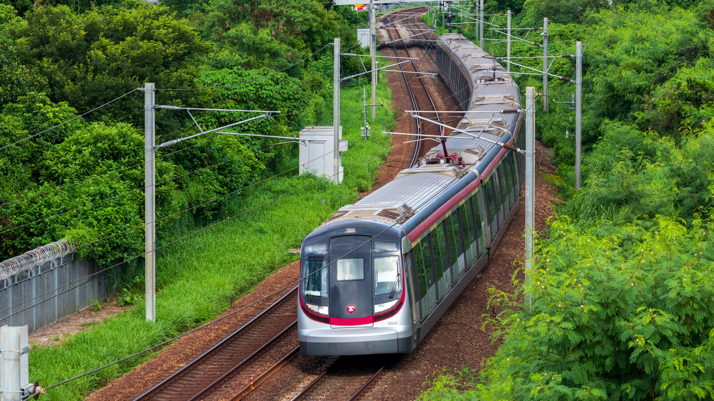 Hong Kong’s MTR obtains $3.8bn syndicated green loan from 57 banks Hong Kong’s MTR obtains $3.8bn syndicated green loan from 57 banks