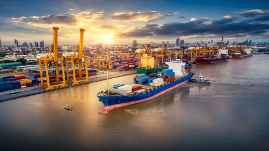 Thai shipping firm in landmark sustainability-bond issuance Thai shipping firm in landmark sustainability-bond issuance
