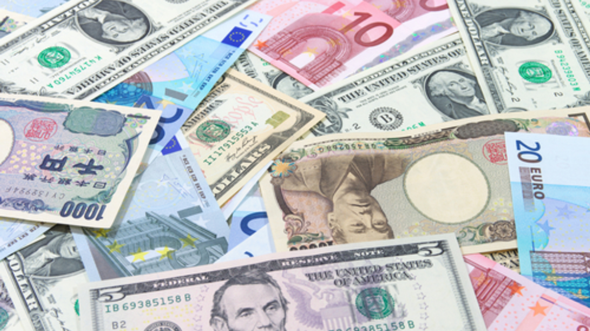 Japanese pension funds brace for dwindling yen