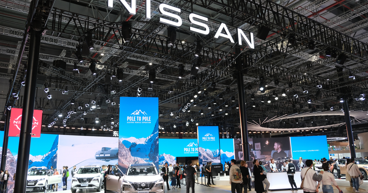 Nissan bets on turnaround plan after large loss