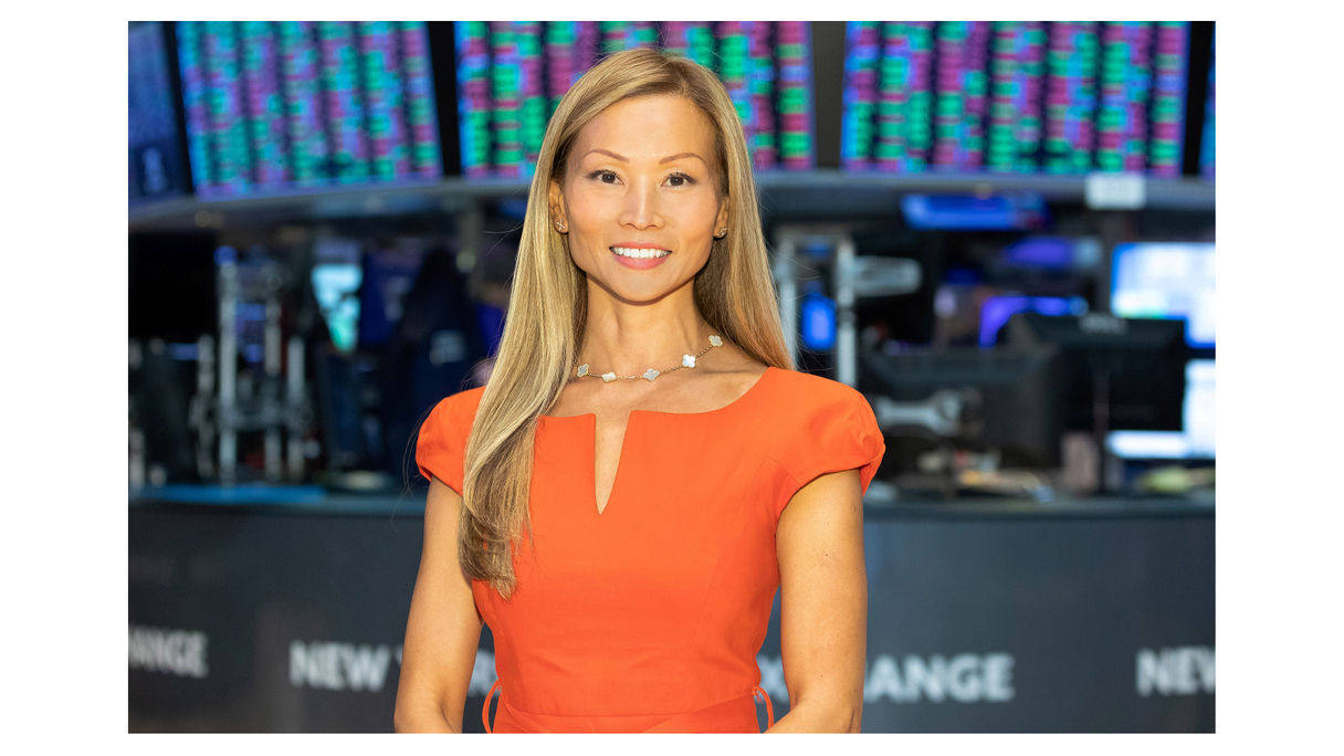 Analysis of NYSE Executive Cassandra Seier's Passing and Market Context (2025-11-24)